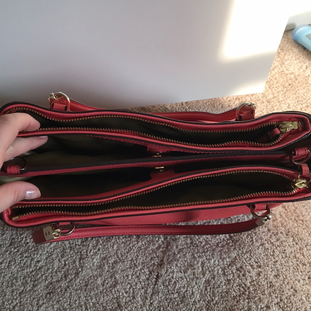 Coach Madison Large Tote - Picture 3 of 7
